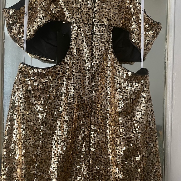 Lustrous and Luxe Gold Sequin Cutout Bodycon Mini Dress - Picture 6 of 9